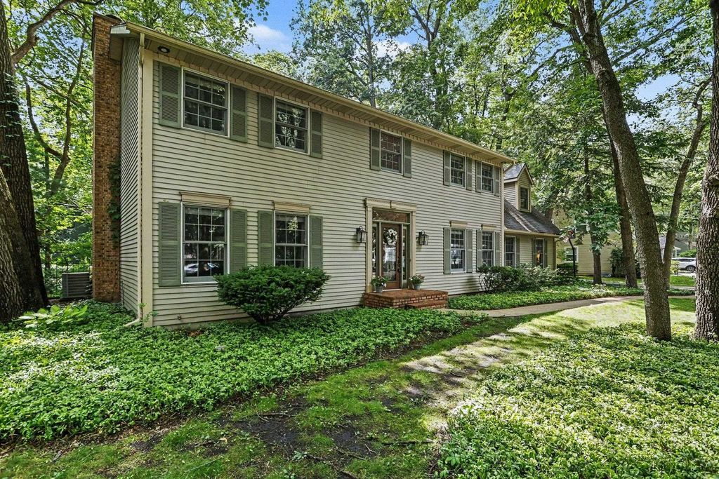 50625 Mohawk Drive, Granger, IN 46530