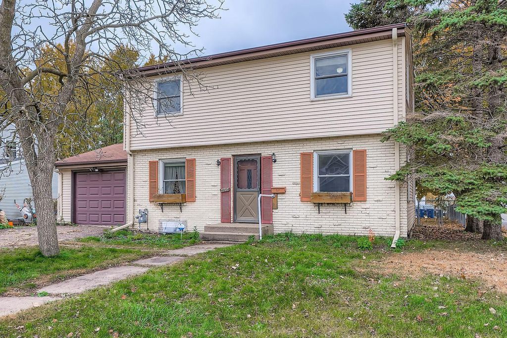 4654 Fillmore Street NE, Columbia Heights, MN 55421