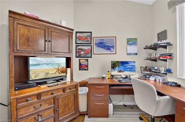 15289 Laguna Hills DR, Fort Myers, FL 33908