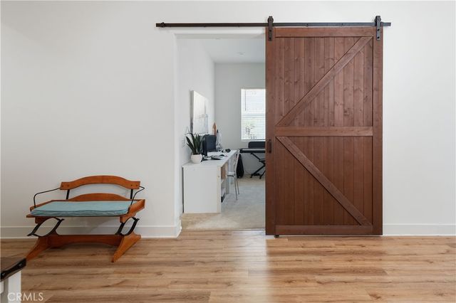 19045 Martino Court, Saugus, CA 91350