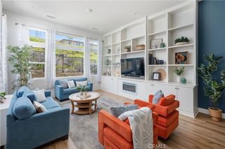 19045 Martino Court, Saugus, CA 91350