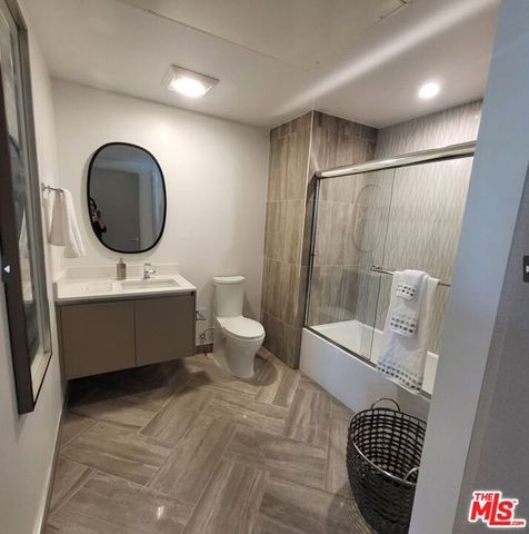 750 S Kingsley Drive 509, Los Angeles, CA 90005