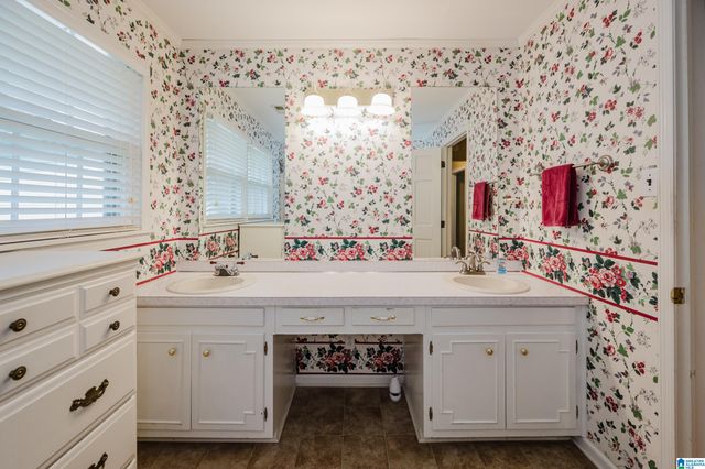 1864 KELLY LOOP ROAD, Mount Olive, AL 35117