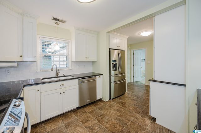 1864 KELLY LOOP ROAD, Mount Olive, AL 35117