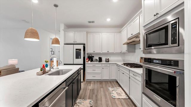 8705 COASTAL KEY WAY, Parrish, FL 34219