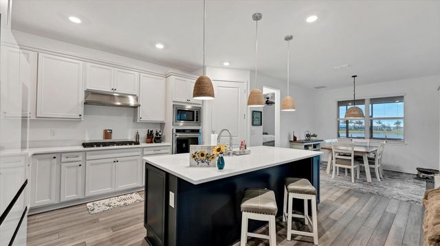 8705 COASTAL KEY WAY, Parrish, FL 34219