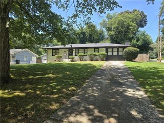 3305 Flowers Drive, College Park, GA 30337
