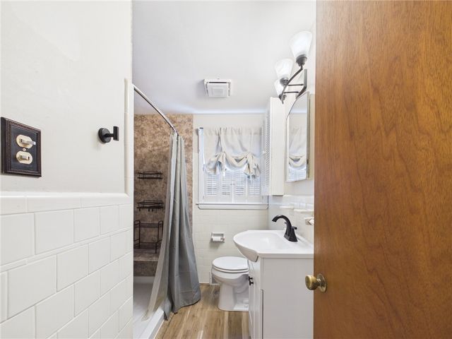 66 Shand Avenue, Warwick, RI 02889
