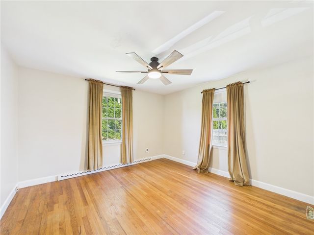 66 Shand Avenue, Warwick, RI 02889