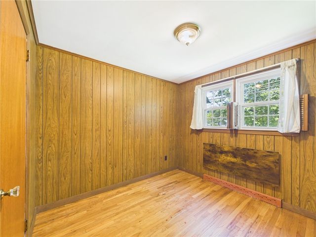 66 Shand Avenue, Warwick, RI 02889