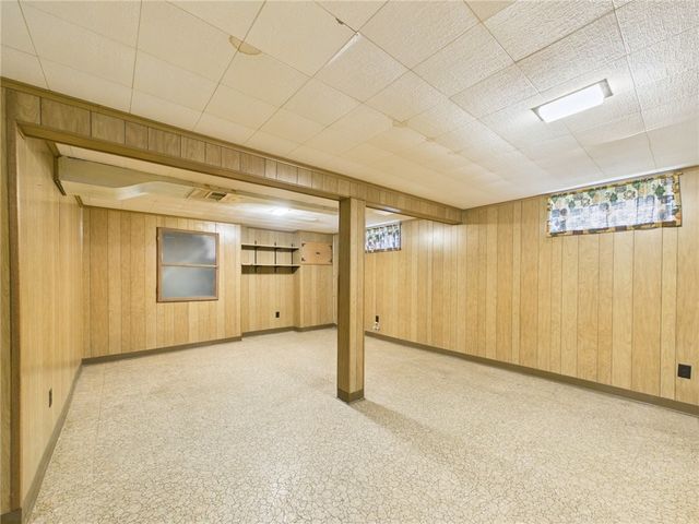 66 Shand Avenue, Warwick, RI 02889