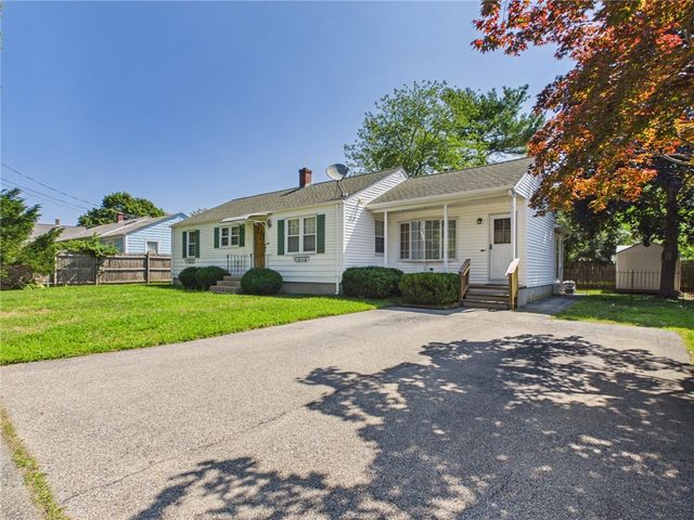 66 Shand Avenue, Warwick, RI 02889