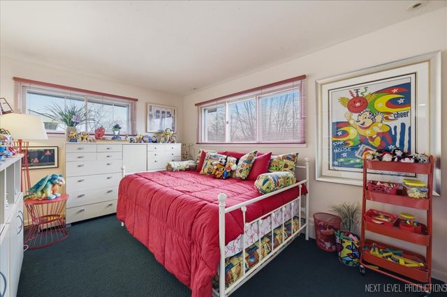 1708 Longvalley Drive, Northbrook, IL 60062