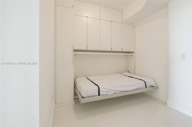 1080 Brickell Ave 3904, Miami, FL 33131