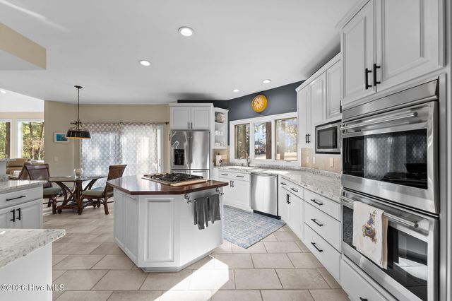 65 Stoneykirk Drive, Pinehurst, NC 28374