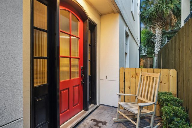 1305 W Bell Street, Houston, TX 77019