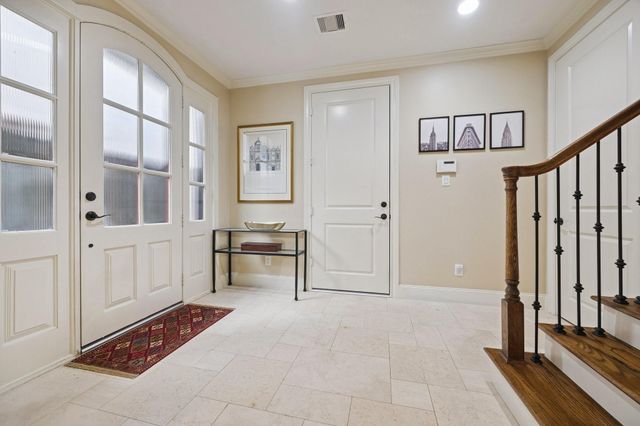 1305 W Bell Street, Houston, TX 77019