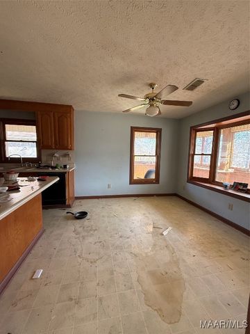 362 Enfinger Road, Lowndesboro, AL 36752