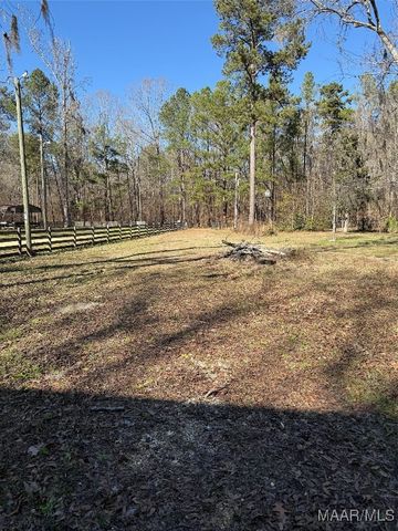 362 Enfinger Road, Lowndesboro, AL 36752