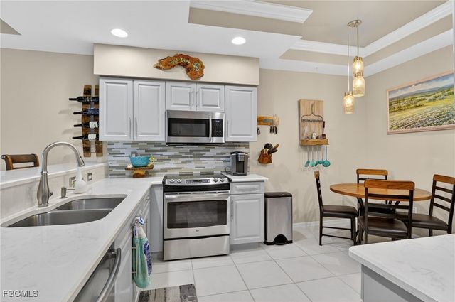 1785 Four Mile Cove PKWY 312, Cape Coral, FL 33990