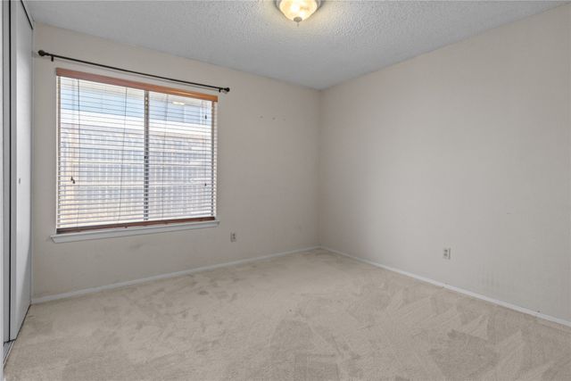 1722 Plantation Road, Garland, TX 75044