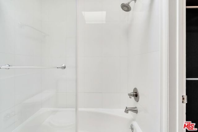 929 S Bedford Street 302, Los Angeles, CA 90035