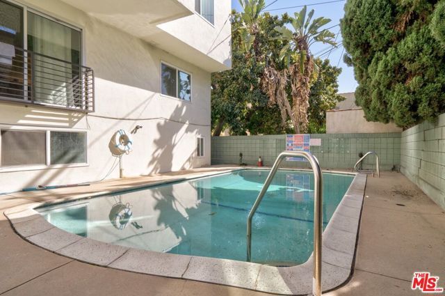 929 S Bedford Street 302, Los Angeles, CA 90035