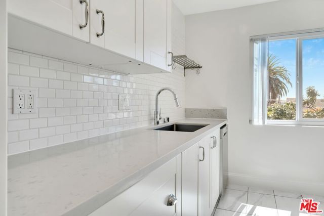 929 S Bedford Street 302, Los Angeles, CA 90035