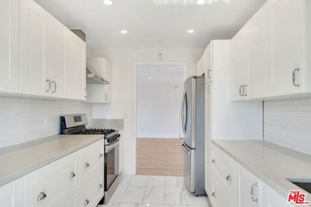 929 S Bedford Street 302, Los Angeles, CA 90035