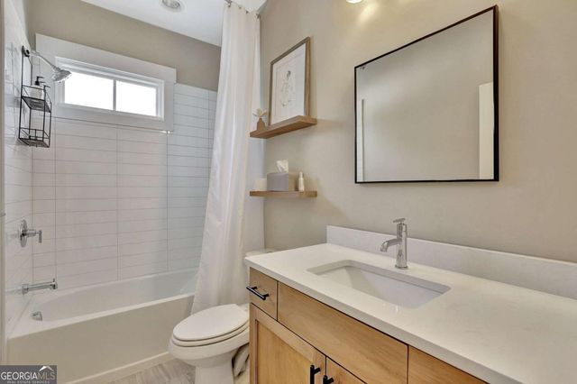 150 Ray Way, Chattahoochee Hills, GA 30268