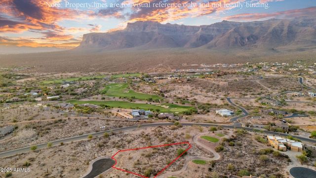 9111 E CANYON CREEK Drive 14, Gold Canyon, AZ 85118