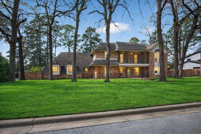112 Kirkwood Lane, Conroe, TX 77304