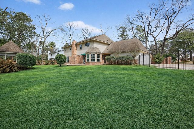 112 Kirkwood Lane, Conroe, TX 77304