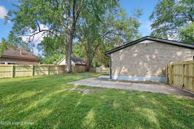 6319 Riverdale Rd, Louisville, KY 40272