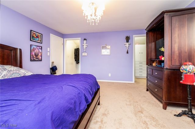 26091 Shaker Boulevard, Beachwood, OH 44122