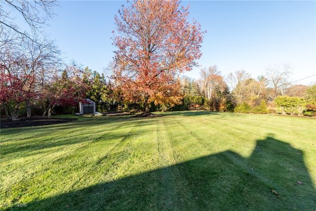 26091 Shaker Boulevard, Beachwood, OH 44122