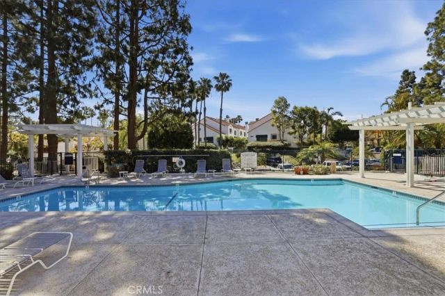 19311 Sunray Lane 419, Huntington Beach, CA 92648