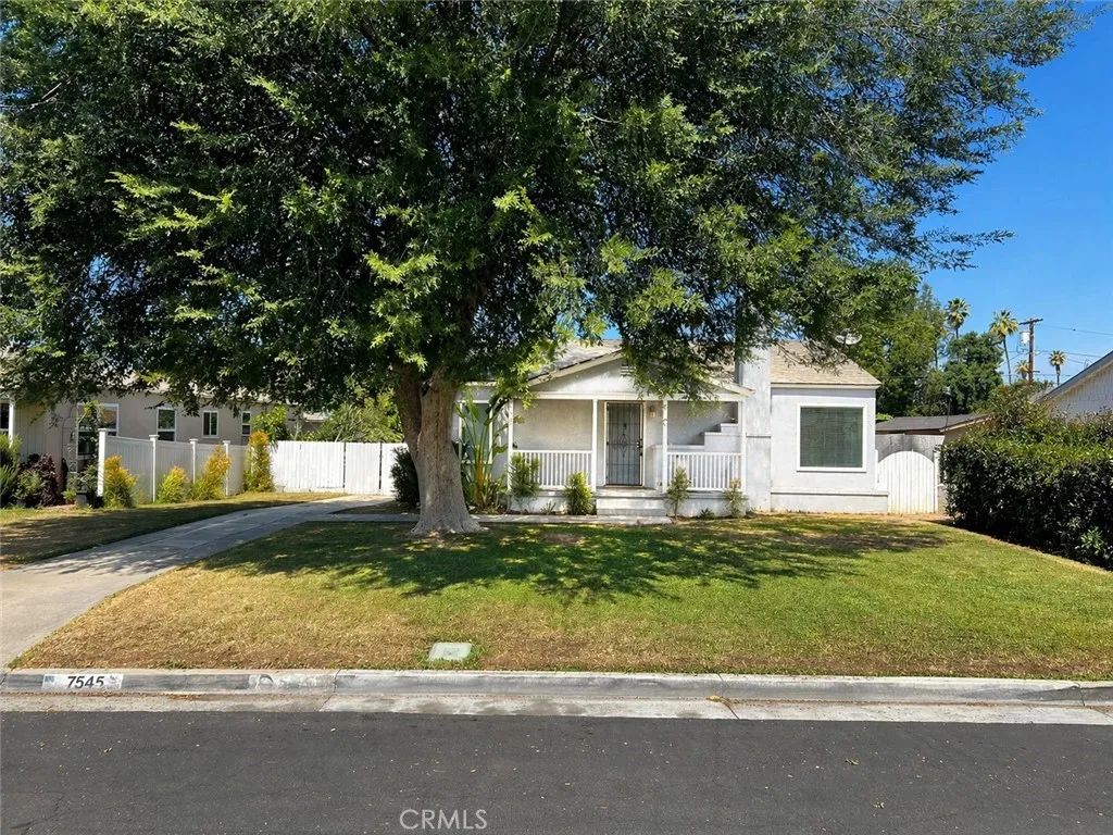 7545 Mount Vernon, Riverside, CA 92504