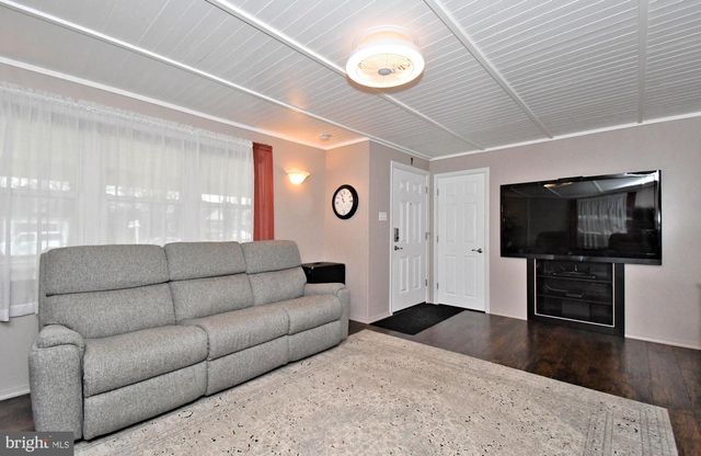 427 TANNER RD, Hatboro, PA 19040