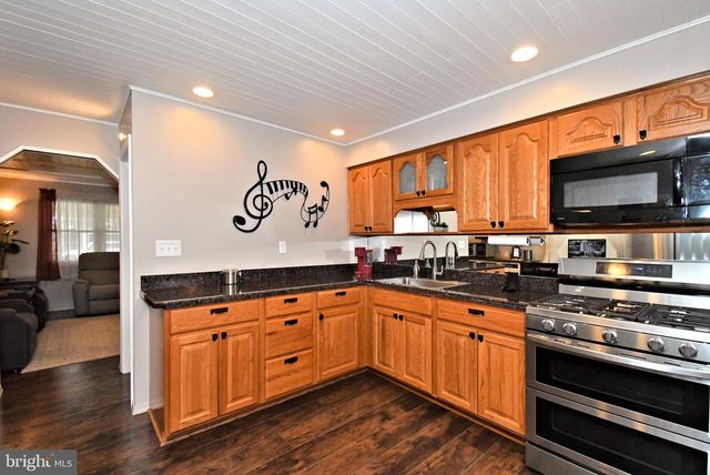 427 TANNER RD, Hatboro, PA 19040