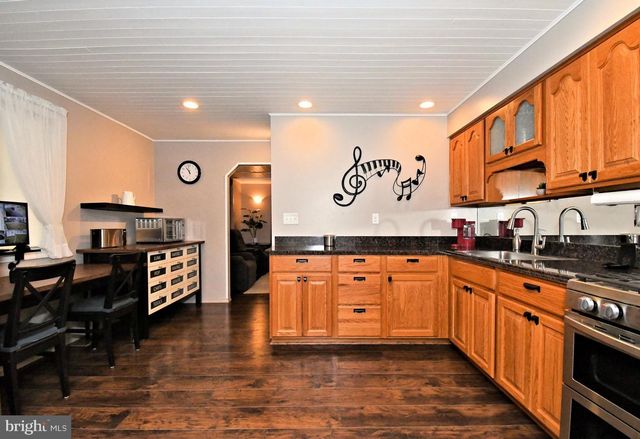 427 TANNER RD, Hatboro, PA 19040