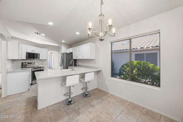 6661 W AURORA Drive, Glendale, AZ 85308