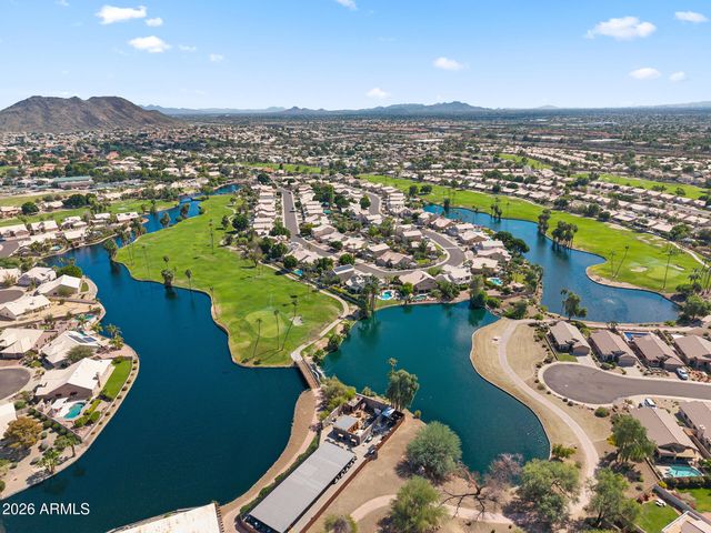 6661 W AURORA Drive, Glendale, AZ 85308