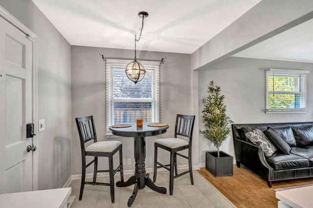 3815 Barlow Dr, Nashville, TN 37211