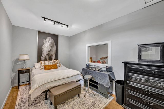 3815 Barlow Dr, Nashville, TN 37211