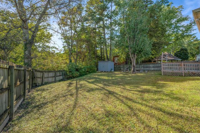 3815 Barlow Dr, Nashville, TN 37211