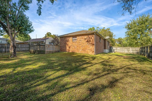 3815 Barlow Dr, Nashville, TN 37211