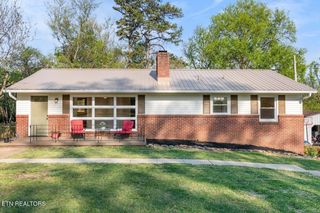3114 Hazelwood Rd, Knoxville, TN 37921