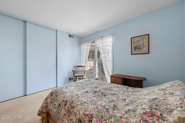 2246 Agincourt Road, Toms River, NJ 08755