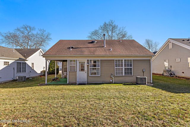 2246 Agincourt Road, Toms River, NJ 08755